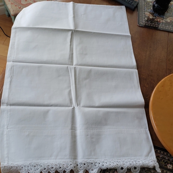 Vintage Pillowcase - Picture 5 of 9